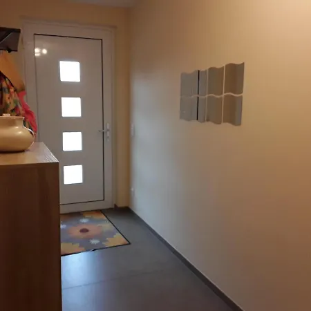 Gaestezimmer منزل للإقامة